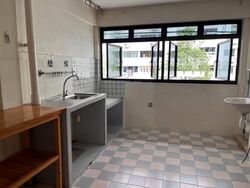 Blk 212 Lorong 8 Toa Payoh (Toa Payoh), HDB 3 Rooms #608142101